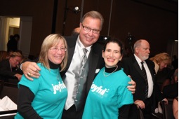 Ron Jaworski with Cathy and Allison Ron Jaworski with Cathy and Allison
